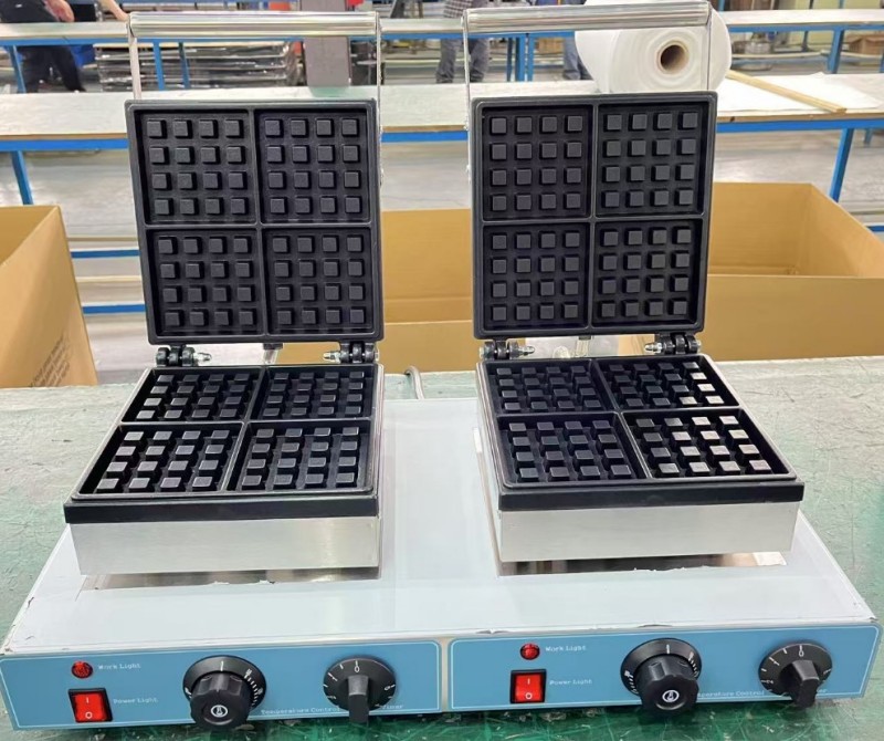 Double Four Grids Electric Waffle Maker