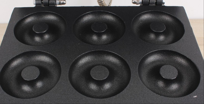Six Grids Electric Donuts Grill