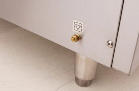 Gas 2-Tank Fryer With Cabinet