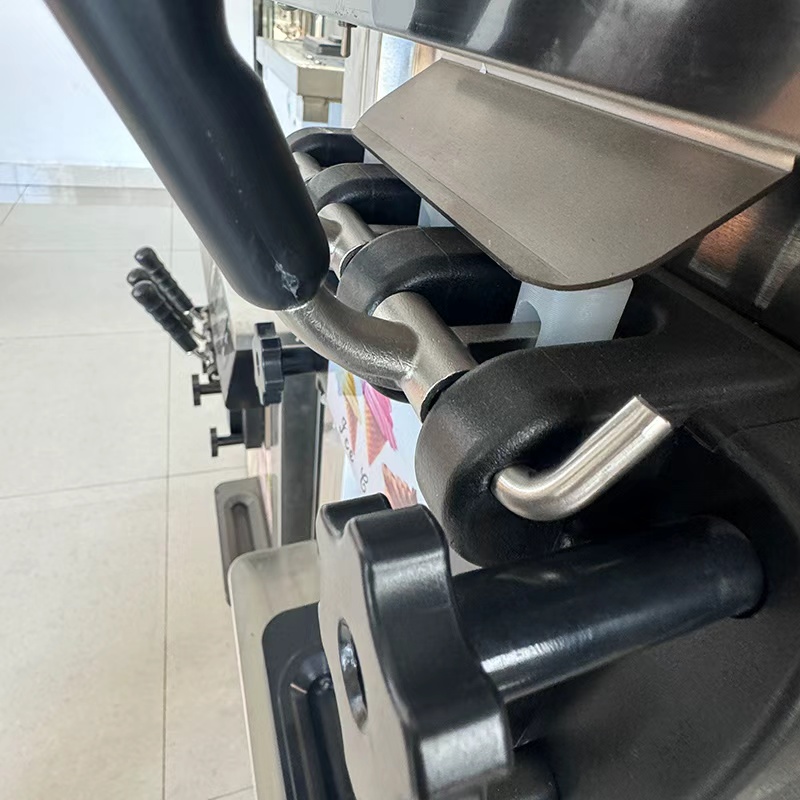 Floor Ice Cream Machine